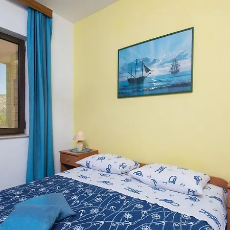 14 Apartment Račišće