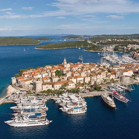 14 * Račišće